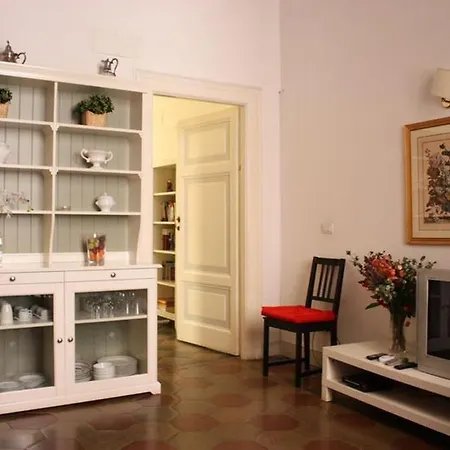 Ara Pacis Navona Apartment Rome